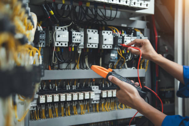 Best Electrical Troubleshooting Services  in Maywood Park, OR