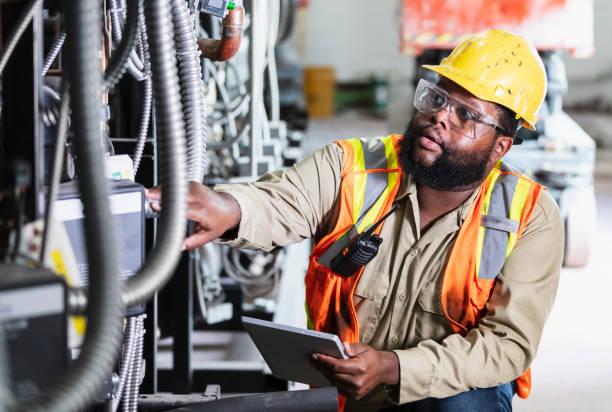 Best Electrical Installation Contractor  in Maywood Park, OR