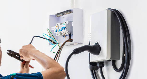Best Electrician Near Me  in Maywood Park, OR