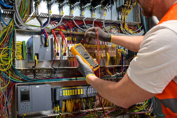 Best Ceiling Fan Installation Electrician  in Maywood Park, OR