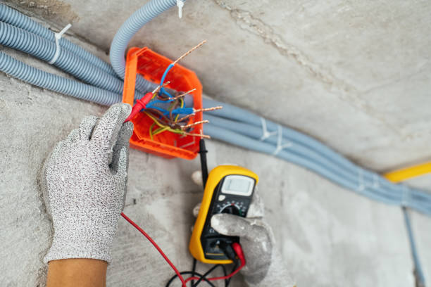Best Circuit Breaker Repair  in Maywood Park, OR