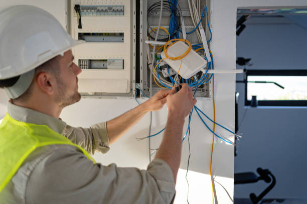 Best Ceiling Fan Installation Electrician  in Maywood Park, OR
